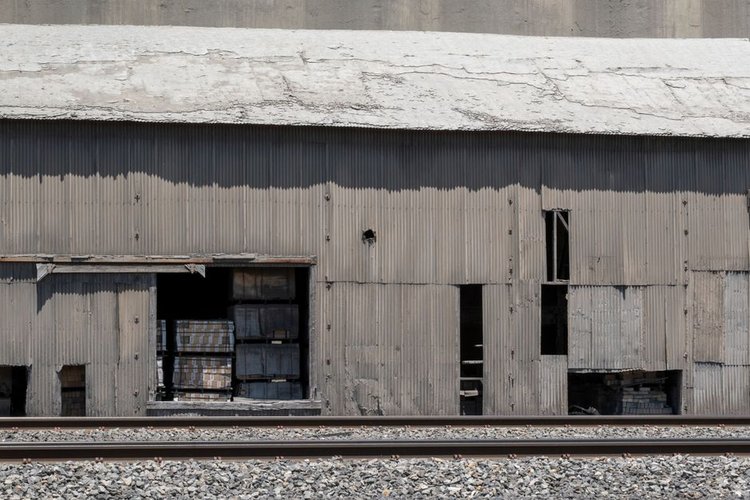 Woodlands, Singapore Building Materials Stock Clearance Specialists — Clear Your Stocks 2026