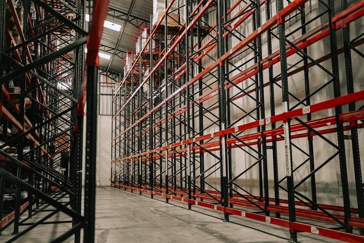 Unwanted Furniture Inventory Buyers in Zallaq, Bahrain — No Minimum Quantity