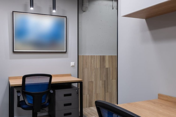 How to Sell Surplus Furniture Stock in Hong Kong, Hong Kong and Get Paid the Same Day