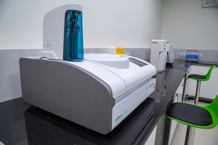 Clear Your Medical Equipment Warehouse in Jubail, Saudi Arabia — We Buy Everything