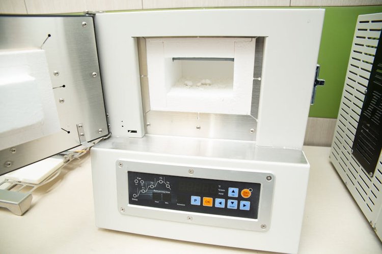 Liquidate Your Medical Equipment Stock in Quetta, Pakistan — Clear Your Stocks Pays Same Day