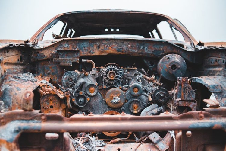 Sell Non-Moving Automotive Inventory in Pitesti, Romania — Same Day Payment