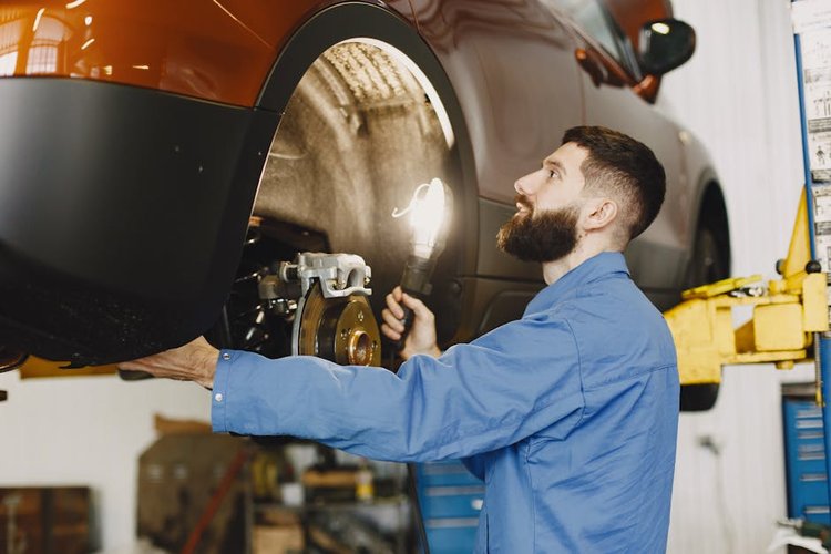 Automotive Stock Clearance Buyers in Rosario, Argentina — Any Condition Accepted