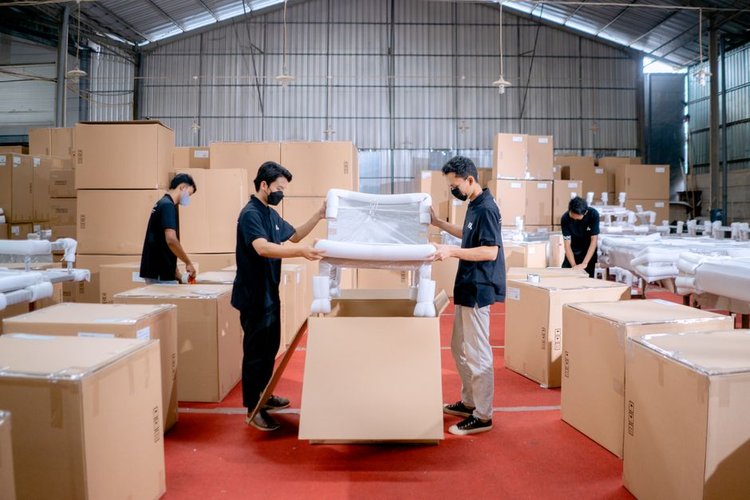 Thessaloniki, Greece Non-Moving Packaging Stock Buyers — Same Day Collection and Pay