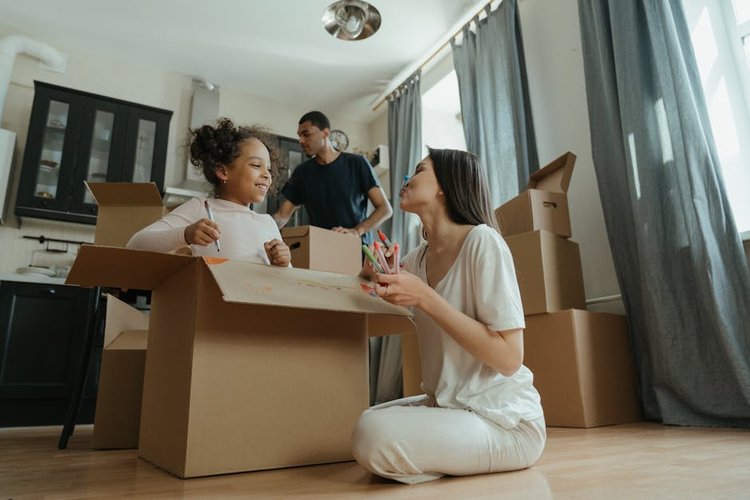 Packaging Inventory Liquidation in Aalborg, Denmark — Best Rates, Fast Payment