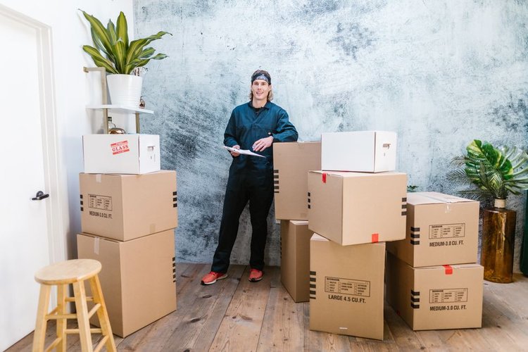 Packaging Stock Clearance Buyers in Bien Hoa, Vietnam — Any Condition Accepted