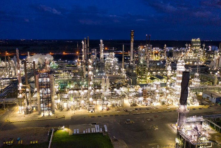 Chemicals Dead Stock Buyers Near Groningen, Netherlands — Free Collection Anywhere