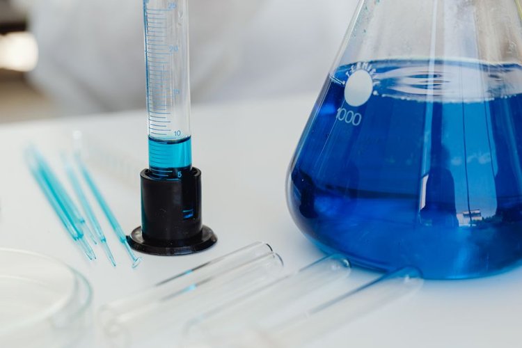 Why Cartagena, Colombia Companies Choose Clear Your Stocks for Chemicals Clearance