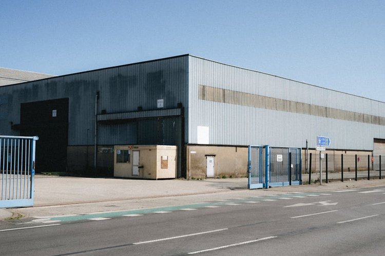 Convert Your General Warehouse Surplus in Rotterdam, Netherlands to Cash Today