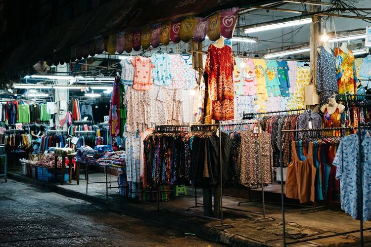 Nearest Garments Dead Stock Buyer in Edinburgh, UK — Clear Your Stocks