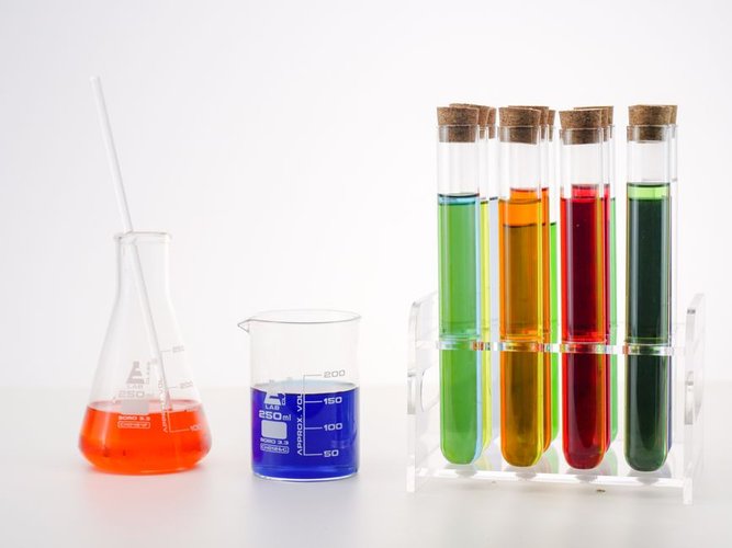 Obsolete Chemicals Inventory in Birmingham, UK — Turn It Into Cash Now