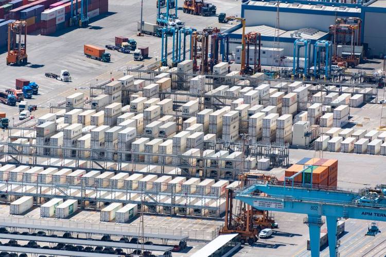 Dead Stock Buyers Near Melbourne, Australia — Oil & Gas Clearance with Same Day Pay