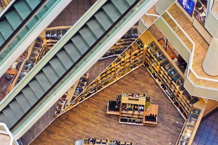 Australia Dead Stock Buyers for Food & FMCG — Any Quantity Near Adelaide, Australia