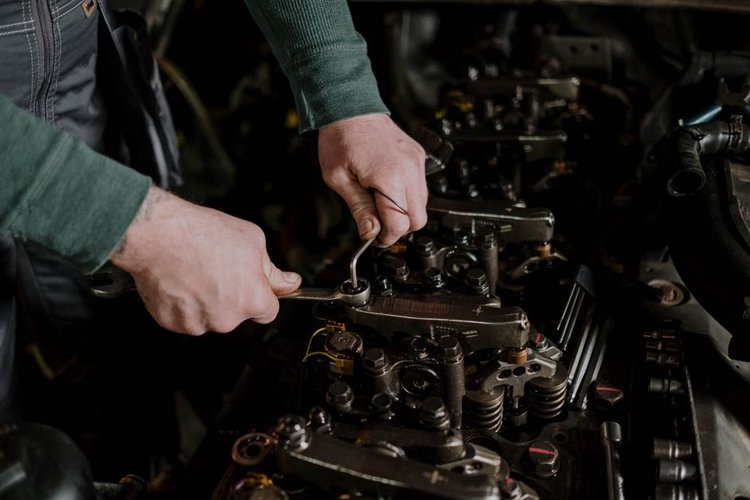Unwanted Hardware Inventory Buyers in Glasgow, UK — No Minimum Quantity