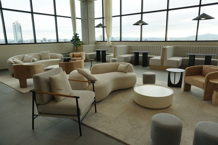 Unwanted Furniture Inventory Buyers in Bronx, USA — No Minimum Quantity
