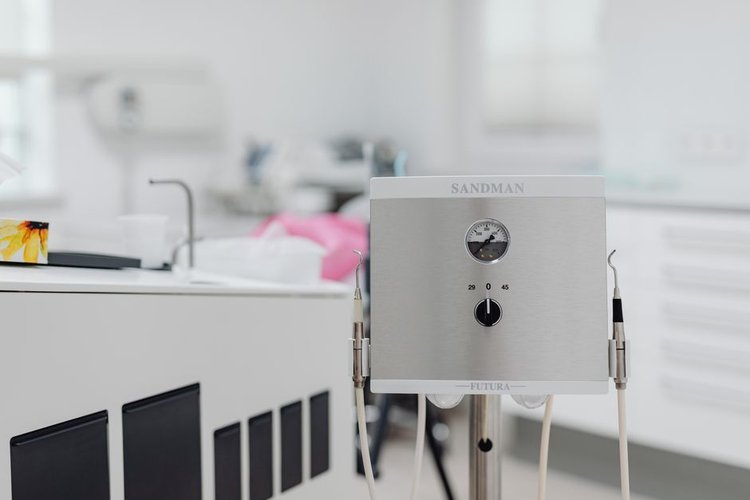 Excess and Obsolete Medical Equipment Stock Clearance in Gold Coast, Australia — 2026