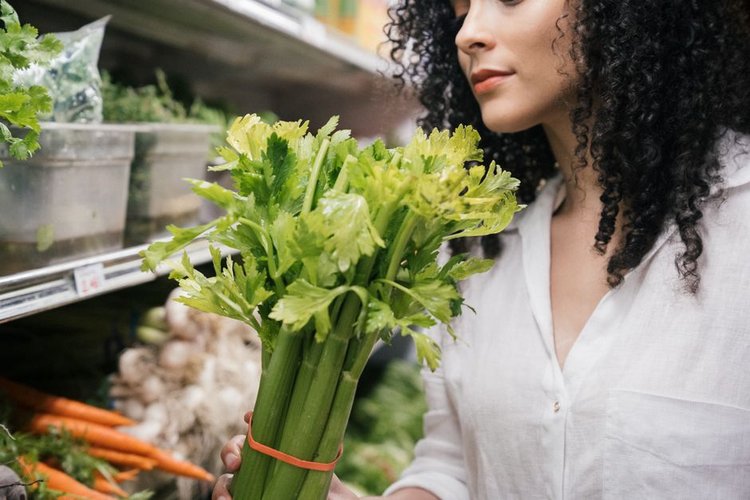 Trusted Surplus Stock Buyers for Food & FMCG in Melbourne, Australia — 2026 Guide