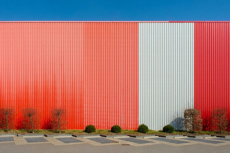 Clear Your General Warehouse in Volos, Greece — We Buy Everything