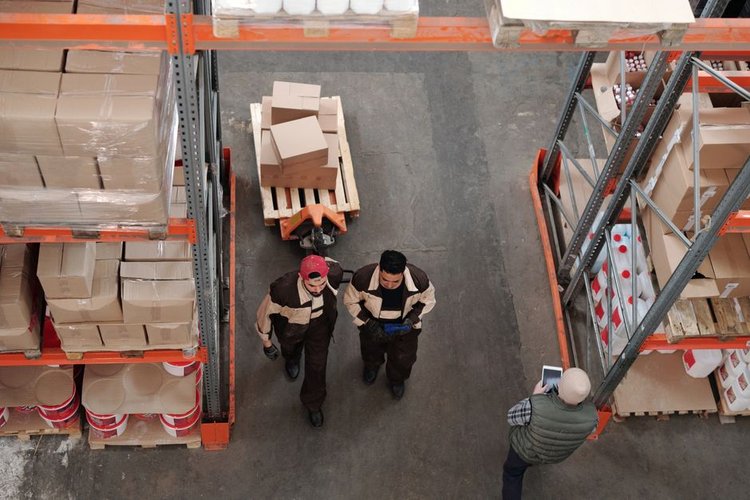 We Are Buying General Surplus Stock in Shenzhen, China Right Now