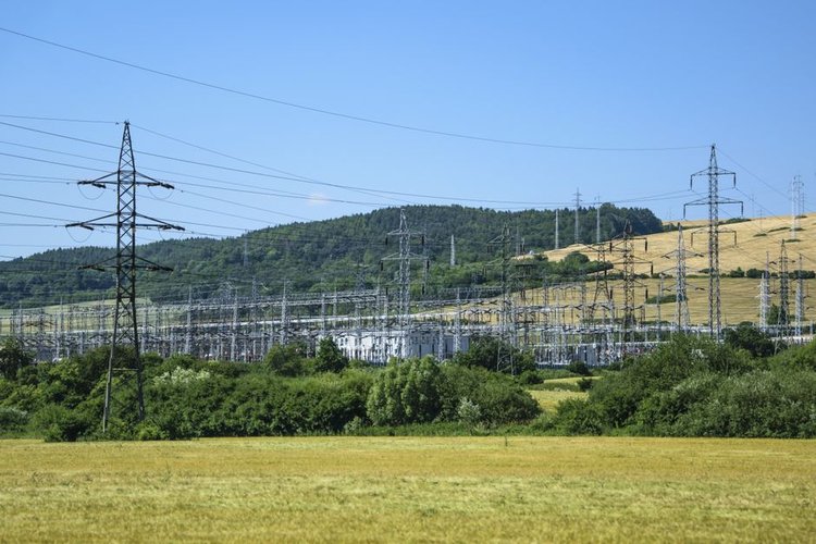 Sell Your Excess Electrical Materials in Sankt Polten, Austria — Quick Fair Payment
