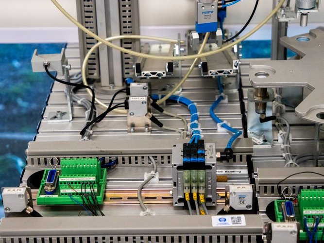 Best Dead Stock Buyers in Ireland for Electrical — 2026