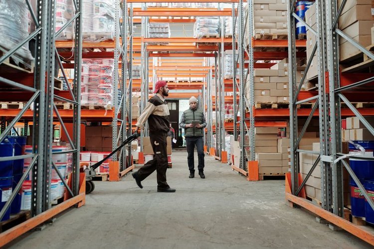 Excess Electrical in Karlovac, Croatia? We Buy Any Quantity with Immediate Payment