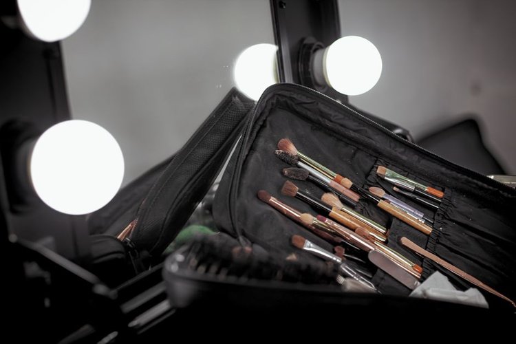 Non-Moving and Obsolete Cosmetics Inventory in Riffa, Bahrain — Sell It Fast