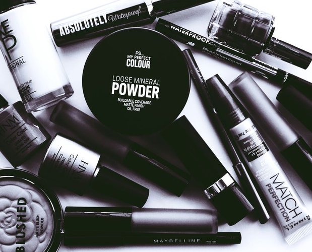 Non-Moving Cosmetics Stock in Tijuana, Mexico? Clear Your Stocks Buys It Today