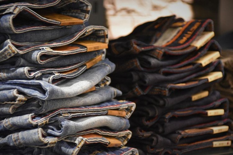 Stop Losing Money on Dead Garments Stock in Split, Croatia — Act Now