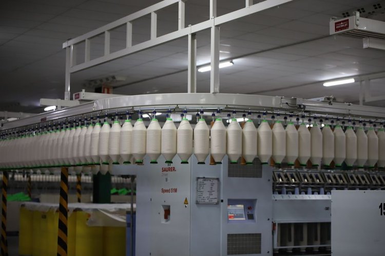 Ireland Dead Stock Buyers for Cosmetics — Any Quantity Near Dublin, Ireland
