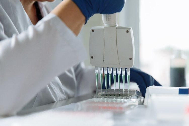 Best Dead Stock Buyers in Ireland for Medical Equipment — 2026