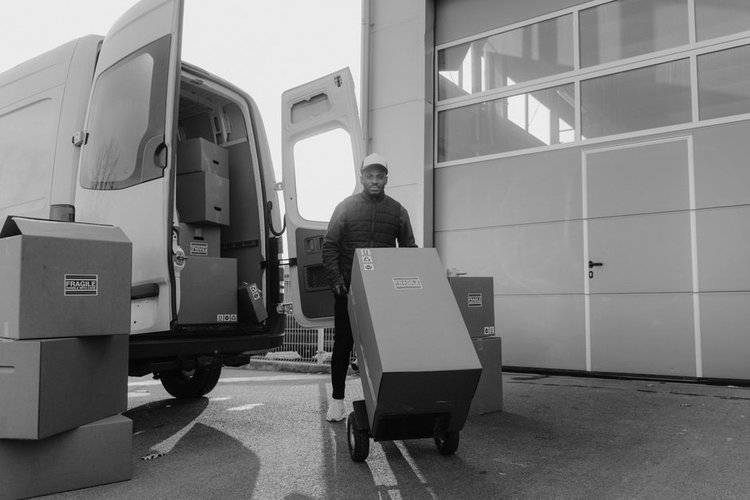 Computer Scrap Dead Stock Buyers Near Swords, Ireland — Free Collection Anywhere