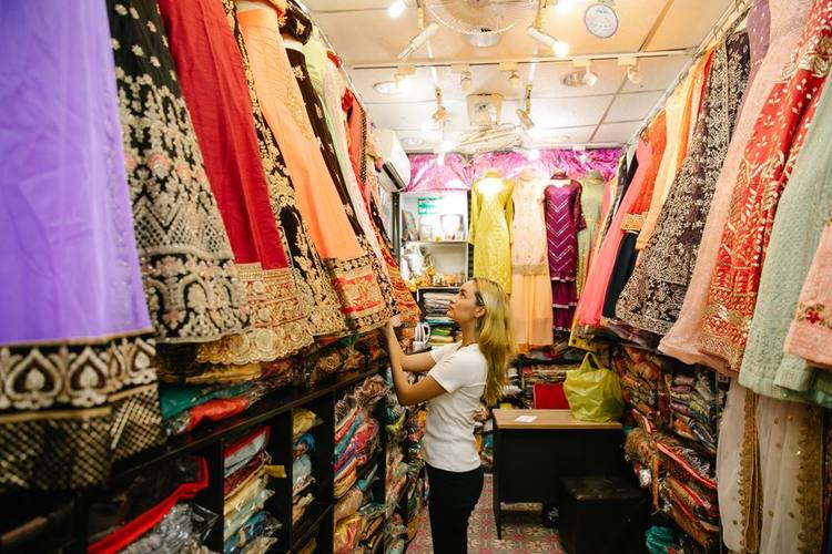 Turn Your Dead Garments Inventory Into Instant Cash in Birmingham, UK