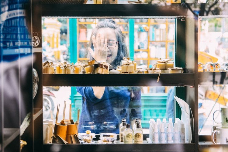 Obsolete Cosmetics Inventory in Guadalajara, Mexico — Turn It Into Cash Now