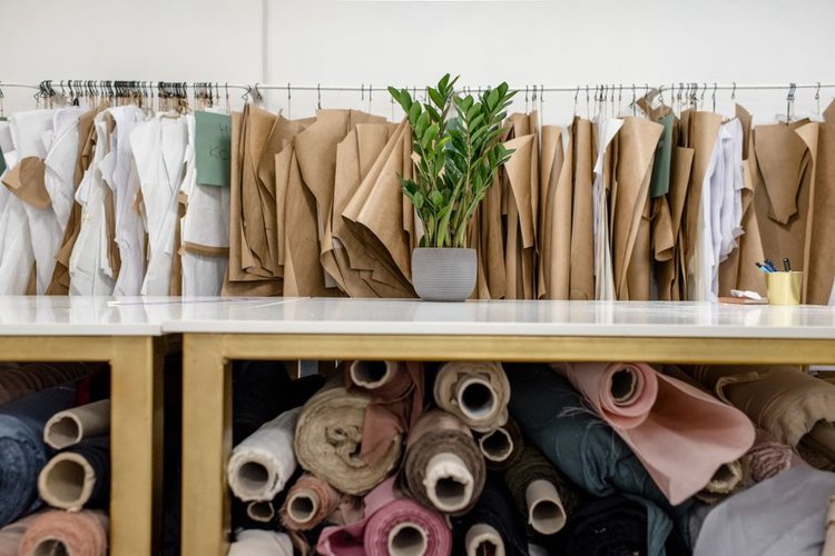 Struggling with Unsold Garments in JAFZA, UAE? Here Is the Fastest Solution