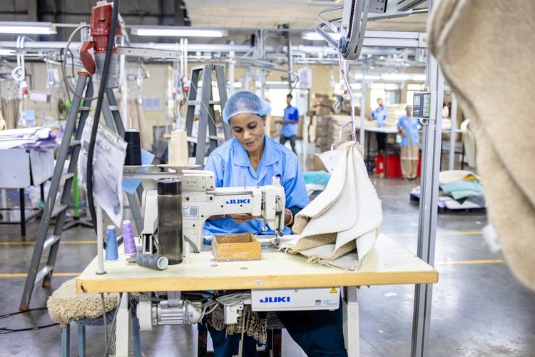 Excess and Obsolete Garments Stock Clearance in Cork, Ireland — 2026