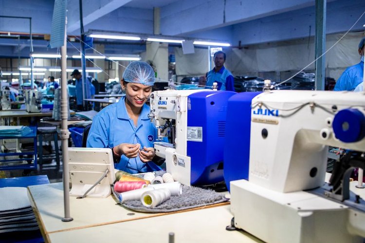 Obsolete Garments Stock Buyers in Slovakia — Free Collection Near Kosice, Slovakia