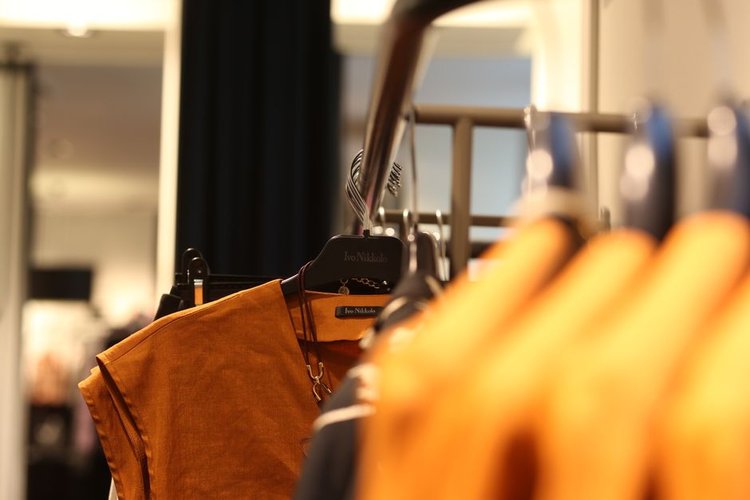 Obsolete Garments Inventory in Pawtucket, USA — Turn It Into Cash Now