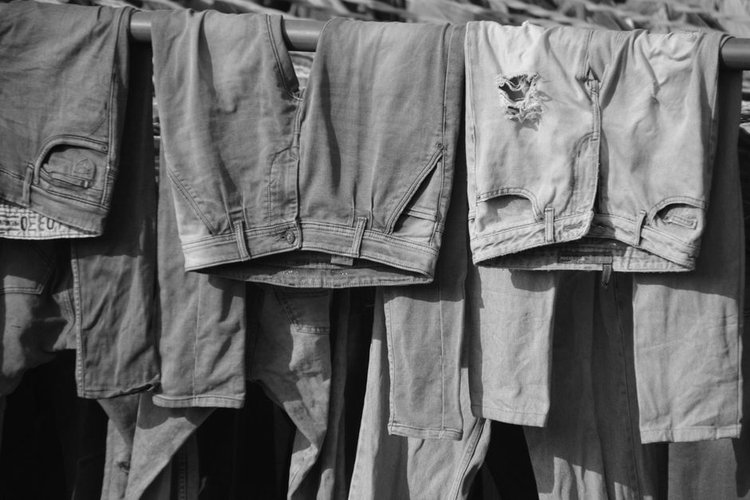 Stop Losing Money on Dead Garments Stock in Wellington, New Zealand — Act Now