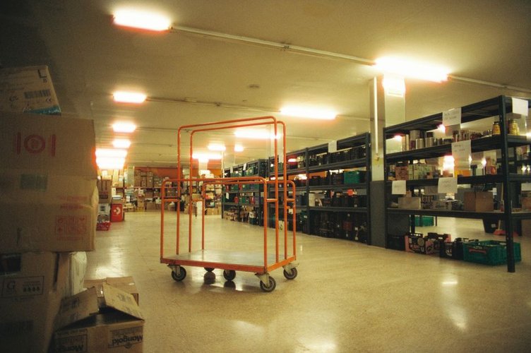 Non-Moving Stock Buyers Greece — Cosmetics | Heraklion, Greece Same Day Pay